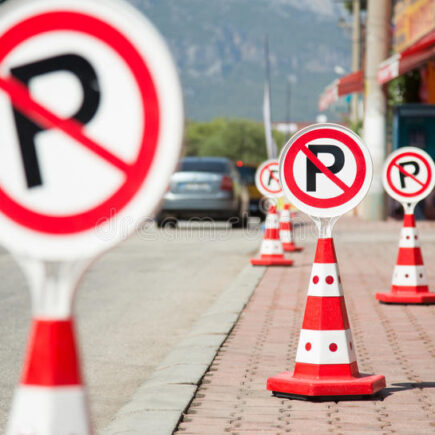 no parking signs 26760671