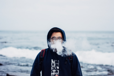 E Liquid Buying Guide Tips For Choosing The Right One For You