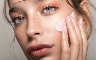 How To Soothe Facial Redness Treatment