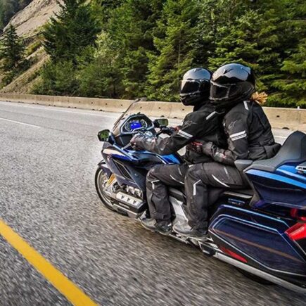 How to Book Cargo Motorcycle to Move your Luggage