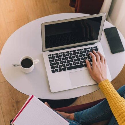 4 Tips to Establish Boundaries Between Your Work and Personal Life