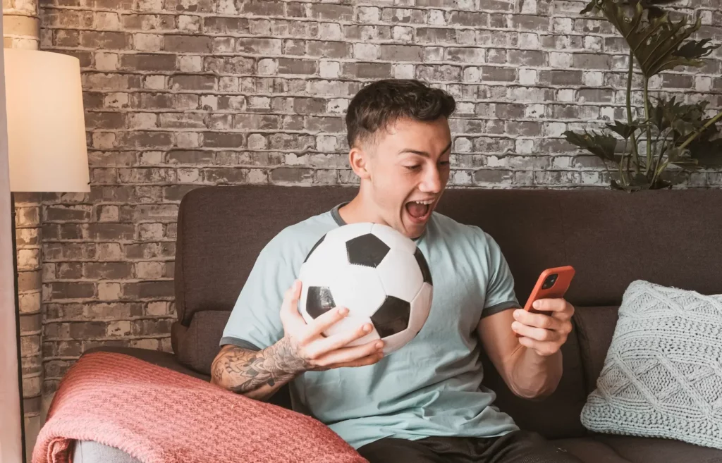 The Digital Evolution How Soccer Stay Scores Remodel the Fan Expertise in2.wales